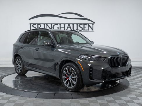 New 2026 BMW X5 xDrive40i w/ M Sport Package AWD/4WD image 3