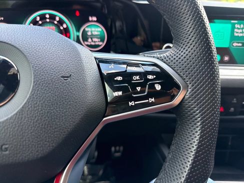 Used 2022 Volkswagen GTI S FWD image 17