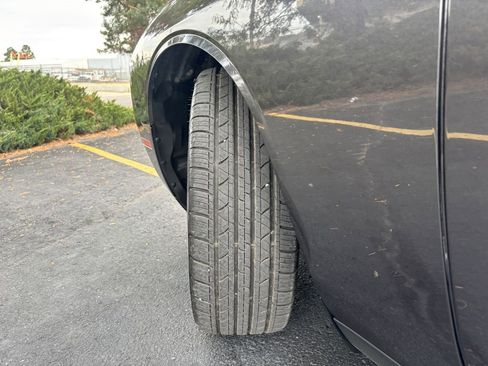 Used 2016 Dodge Challenger R/T Plus image 26