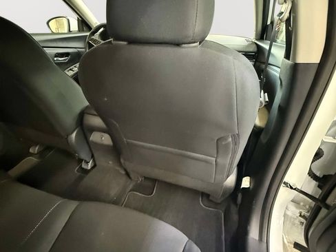 Used 2025 Nissan Sentra SV FWD image 20