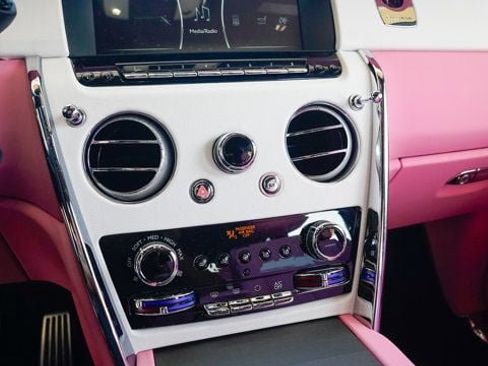 Used 2024 Rolls-Royce Cullinan image 63