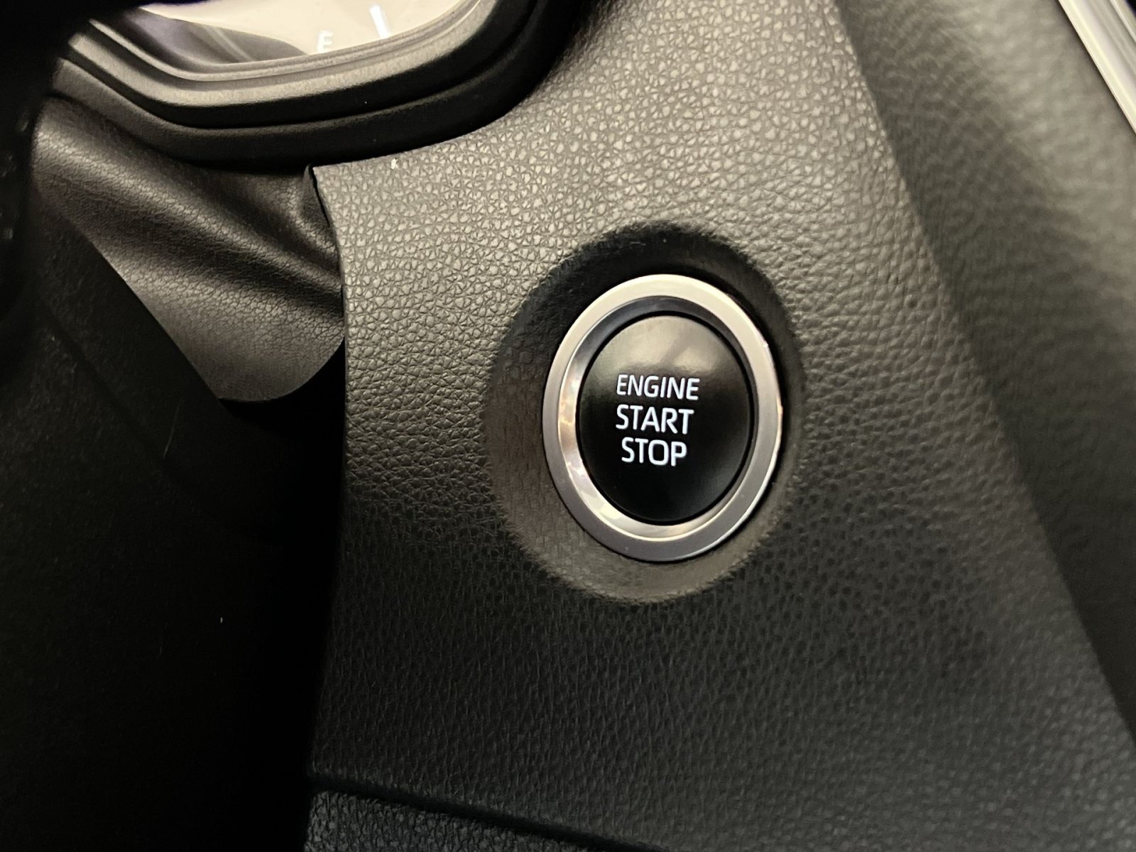 Used 2024 Toyota Corolla Sedan w/ SE Convenience Package FWD image 40