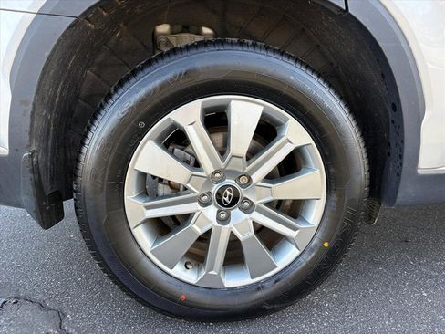 Used 2023 Hyundai Palisade SEL w/ Cargo Package image 24