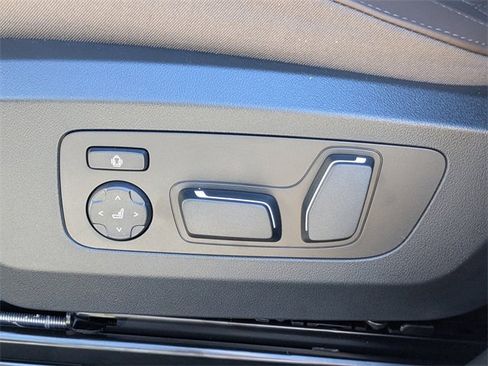 New 2026 BMW X3 xDrive30 w/ Premium Package image 21