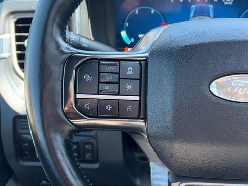 Used 2025 Ford F250 Platinum w/ FX4 Off-Road Package image 12