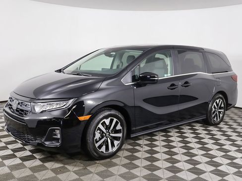 Certified 2026 Honda Odyssey EX-L image 8