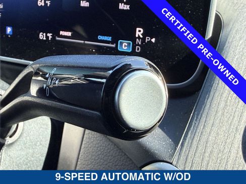 Used 2025 Mercedes-Benz GLC 300 image 30