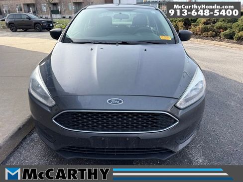 Used 2018 Ford Focus S image 3