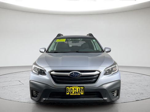 Used 2022 Subaru Outback Premium AWD/4WD image 8