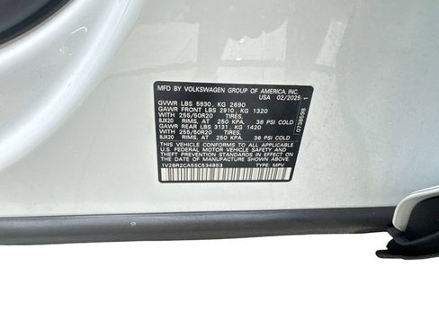 Used 2025 Volkswagen Atlas SEL AWD/4WD image 94