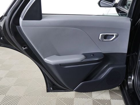 Used 2025 Kia K4 FWD image 18