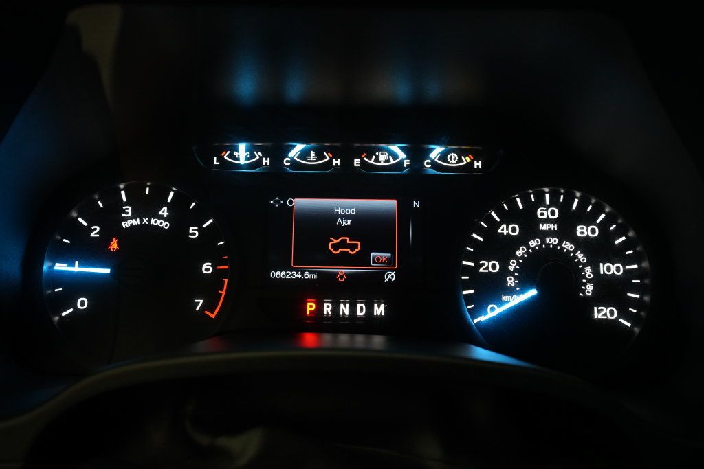 Used 2019 Ford F150 XL w/ Equipment Group 101A Mid AWD/4WD image 2