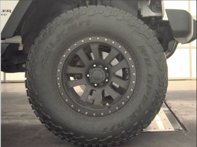 Used 2014 Jeep Wrangler Unlimited Sport w/ Quick Order Package 24S AWD/4WD image 8
