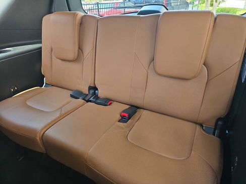 Certified 2024 INFINITI QX80 Sensory AWD/4WD image 12