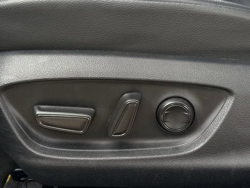 Used 2024 Toyota Camry SE FWD image 25