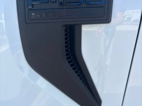 Used 2025 Ford F150 STX w/ Equipment Group 201A FX4 AWD/4WD image 12