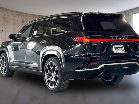 New 2026 Lexus TX 500h AWD image 3