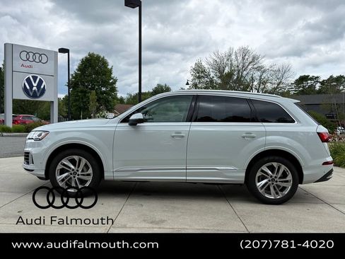 Used 2022 Audi Q7 3.0T Premium Plus w/ Premium Plus Package AWD/4WD image 6