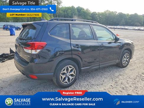 Used 2022 Subaru Forester Premium AWD/4WD image 4