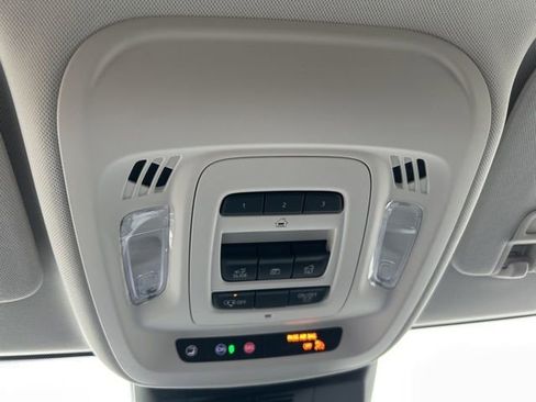 New 2025 Buick Envision Preferred image 32