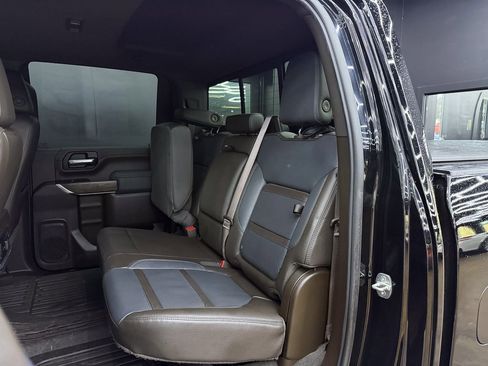 Used 2020 GMC Sierra 3500 Denali w/ Denali Ultimate Package image 21