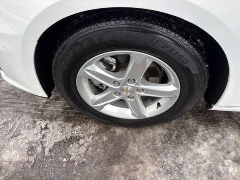 Used 2024 Chevrolet Malibu LT image 46