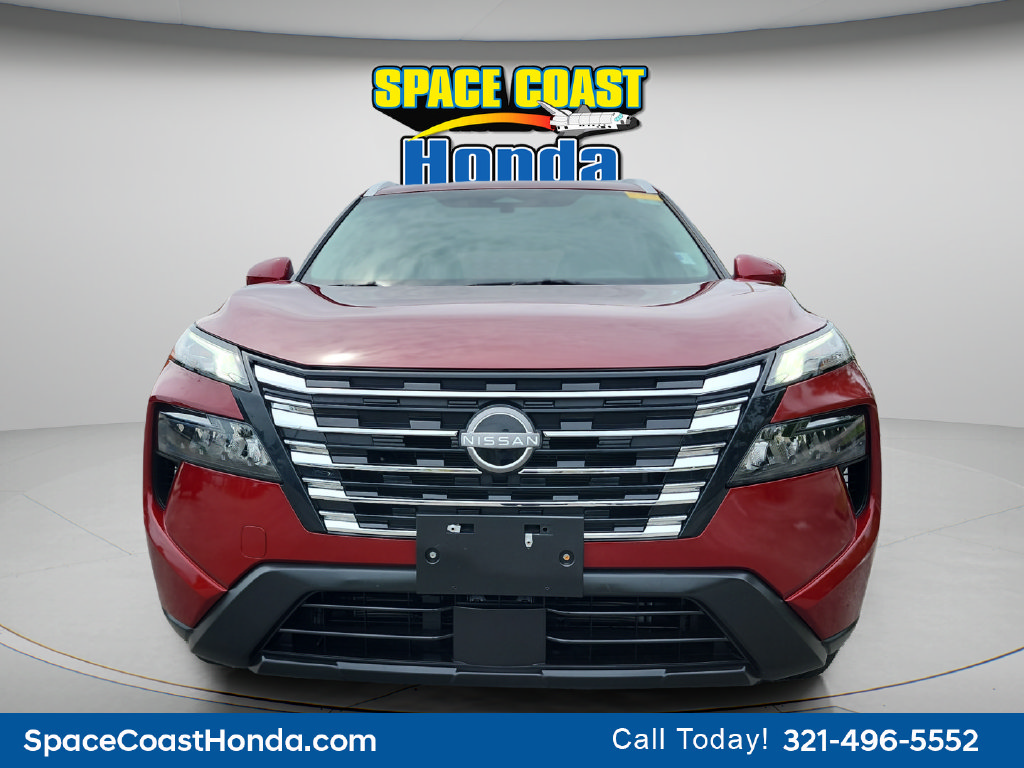 Used 2025 Nissan Rogue SV w/ SV Premium Package FWD image 8