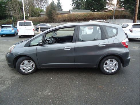 Used 2013 Honda Fit image 9