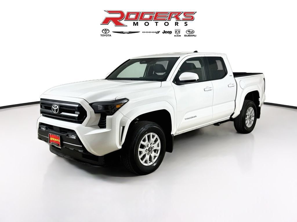 Used 2026 Toyota Tacoma SR5 AWD/4WD image 8