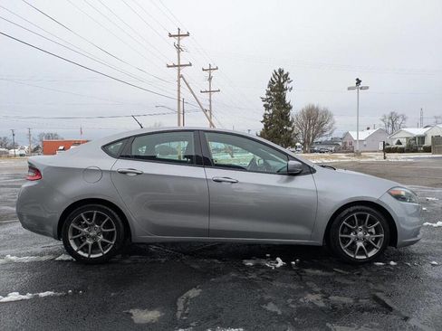 Used 2014 Dodge Dart SXT w/ Sun/Sound Group image 5