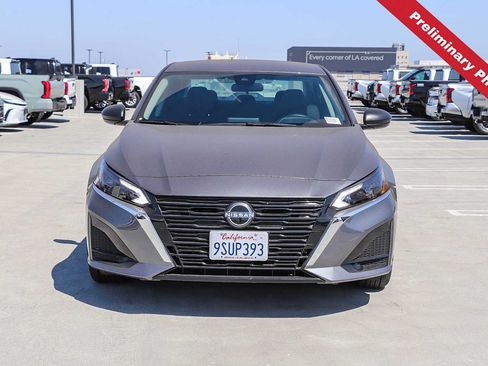 Used 2025 Nissan Altima 2.5 S FWD image 2
