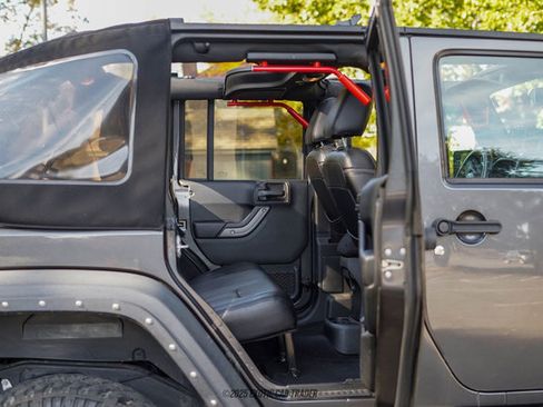 Used 2017 Jeep Wrangler Unlimited Sport w/ Quick Order Package 24S image 57