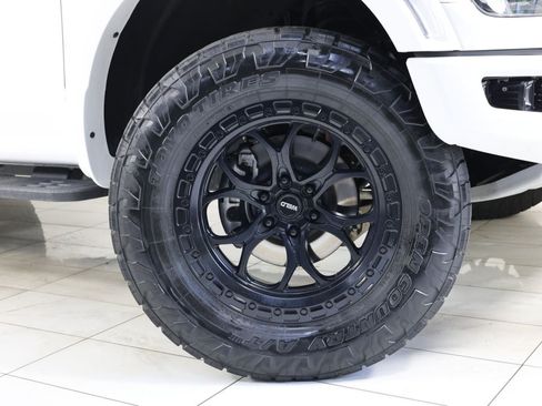 Used 2022 Ford F150 Raptor w/ Raptor 37 Performance Package AWD/4WD image 13