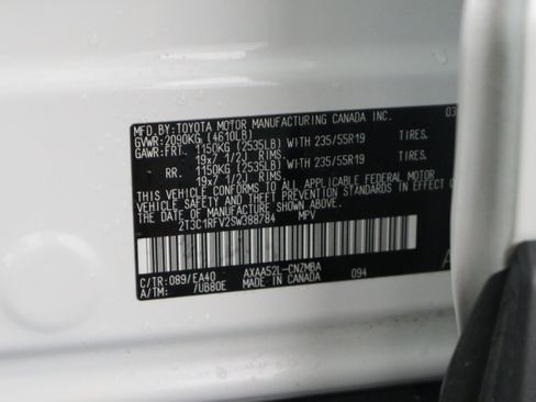 Used 2025 Toyota RAV4 XLE Premium image 38