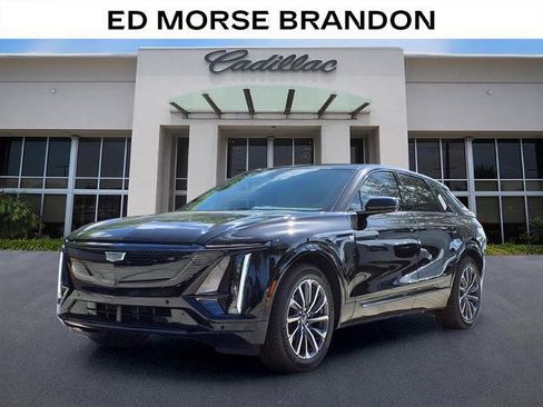 New 2026 Cadillac Lyriq Sport RWD image 1