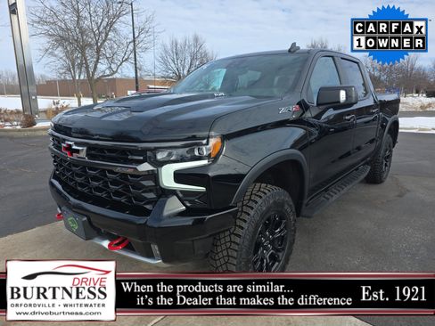 Used 2023 Chevrolet Silverado 1500 ZR2 w/ Technology Package image 21