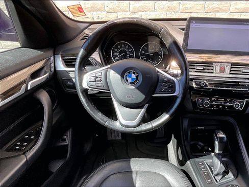 Used 2017 BMW X1 xDrive28i AWD/4WD image 4