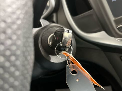 Used 2017 Chevrolet Sonic LS image 22