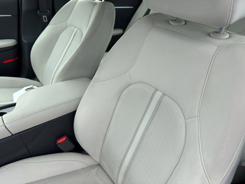 Used 2025 Hyundai Sonata SEL image 13