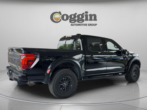 Used 2024 Ford F150 Raptor image 5