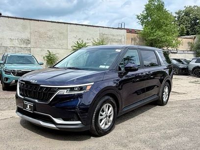 Certified 2024 Kia Carnival LX