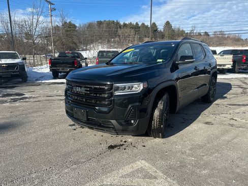 Used 2023 GMC Acadia SLT w/ Elevation Edition image 21