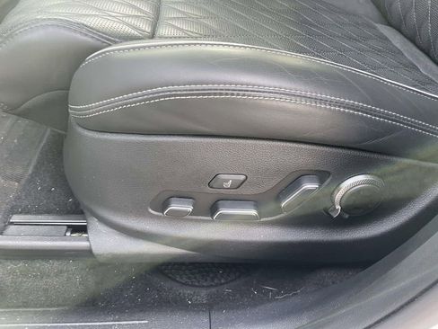 Used 2025 Genesis GV70 3.5T Sport w/ Sport Advanced Package image 29