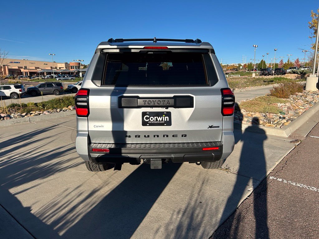 Used 2026 Toyota 4Runner SR5 AWD/4WD image 6