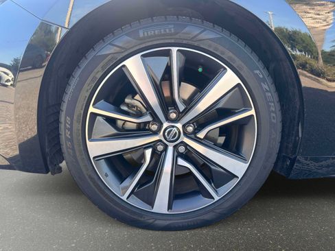 Used 2019 Nissan Maxima 3.5 S w/ Floor Mat Group FWD image 6