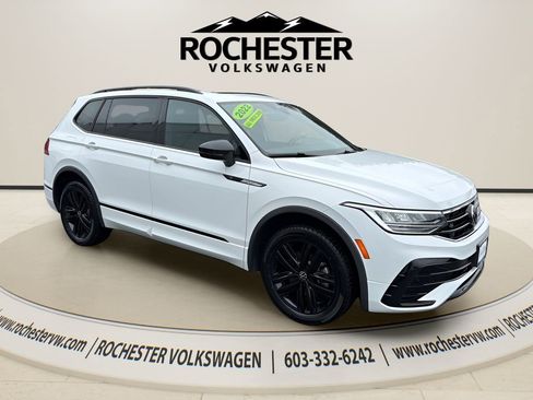 Used 2022 Volkswagen Tiguan SE R-Line AWD/4WD image 8