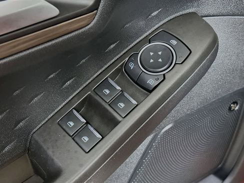 Used 2020 Ford Escape Titanium AWD/4WD image 30