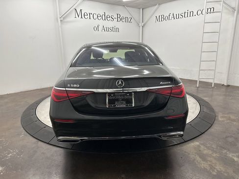 Used 2022 Mercedes-Benz S 580 4MATIC Sedan image 6