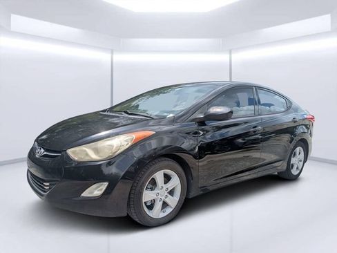 Used 2013 Hyundai Elantra GLS w/ Preferred Pkg FWD image 7