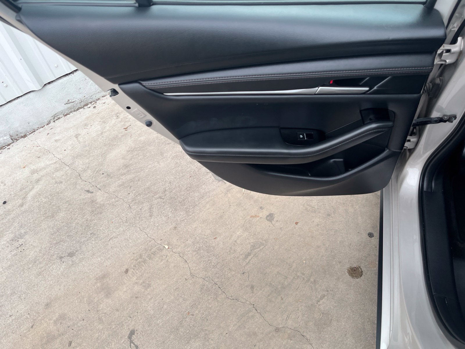 Certified 2025 MAZDA MAZDA3 s FWD image 13